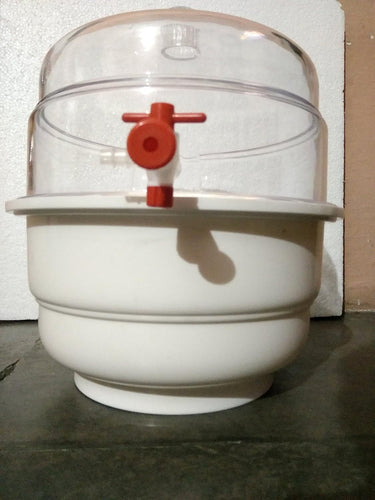 Spancare VACCUM dessicator 150mm ID Polycarbonate All Clear with PTFE Stopcock